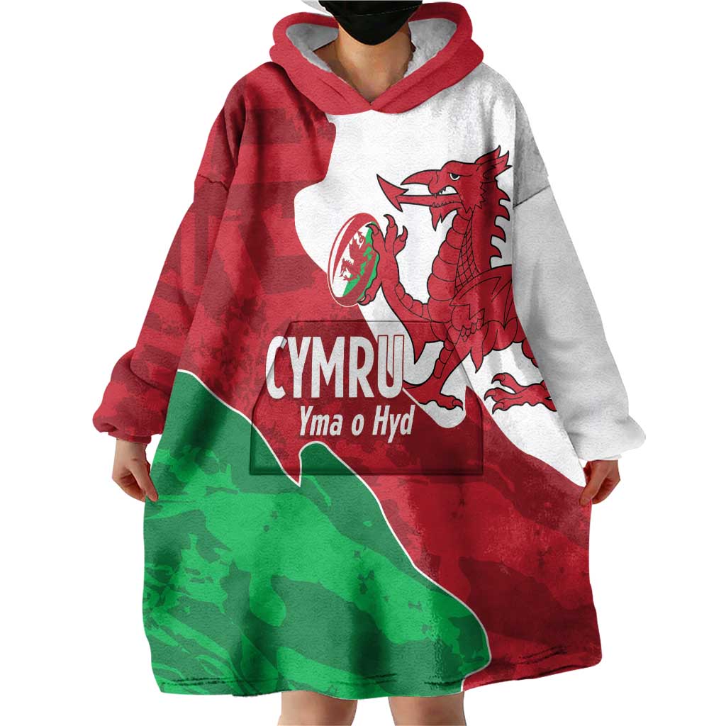 Wales Rugby Custom Wearable Blanket Hoodie Go Cymru Yma O Hyd - Wonder Print Shop