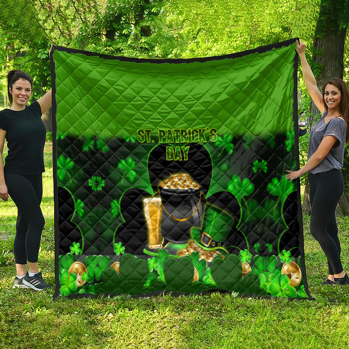 Happy St Patricks Day Quilt La Fheile Padraig Shamrock Style - Wonder Print Shop