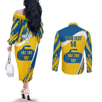 Custom Sweden Curling Couples Matching Off The Shoulder Long Sleeve Dress and Long Sleeve Button Shirt Konungariket Sverige Tre Kronor Grunge Style - Wonder Print Shop
