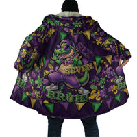 Six Seven Alligator Mardi Gras Cloak 67 Gen Alpha Slang Carnival Beads