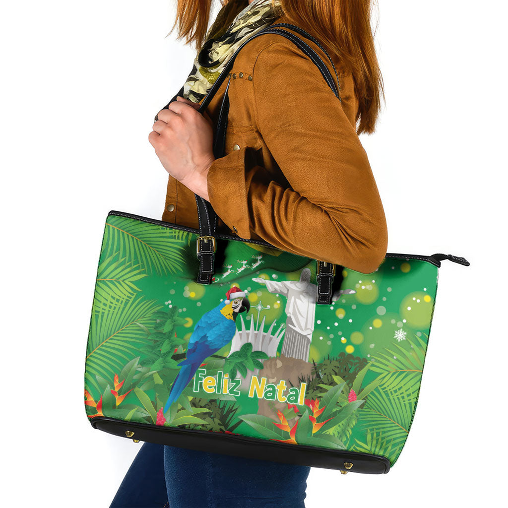 Christmas In July Brazil Leather Tote Bag Feliz Natal Blue Macaw Santa Tropical Vibes