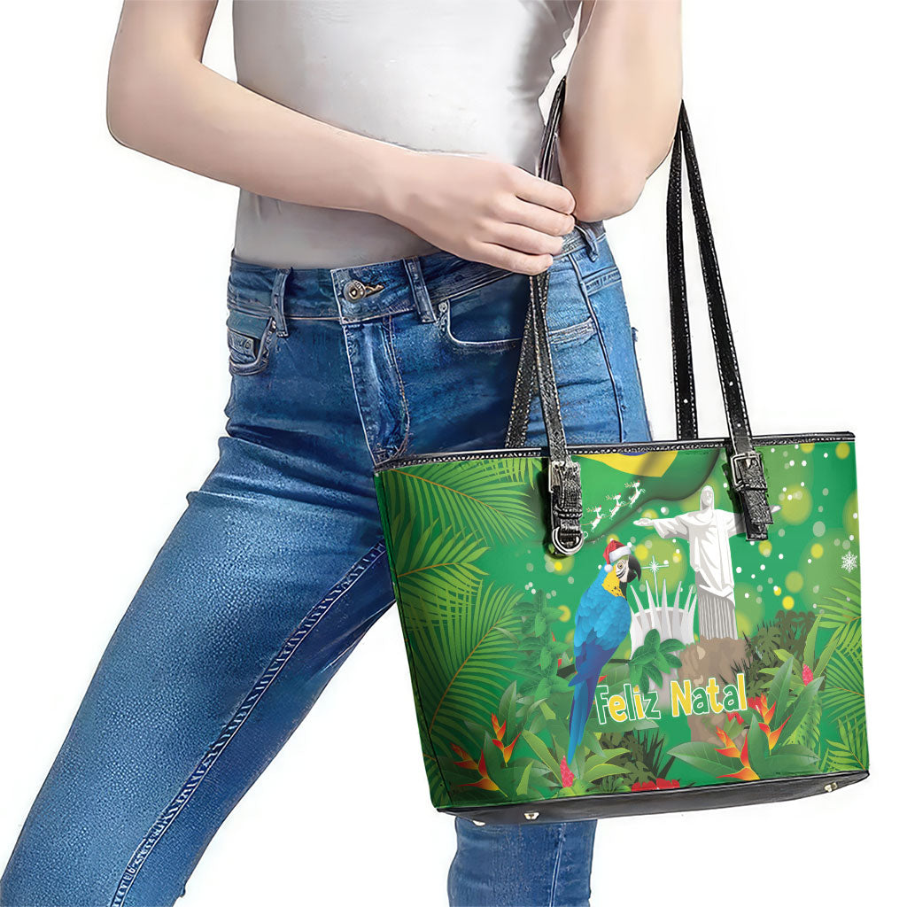 Christmas In July Brazil Leather Tote Bag Feliz Natal Blue Macaw Santa Tropical Vibes