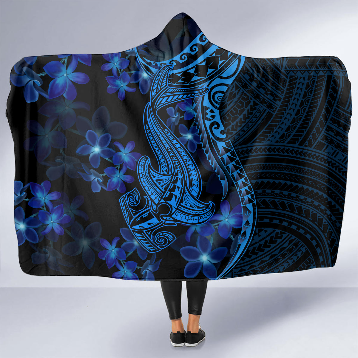 blue-polynesia-shark-tattoo-hooded-blanket-with-polynesian-plumeria