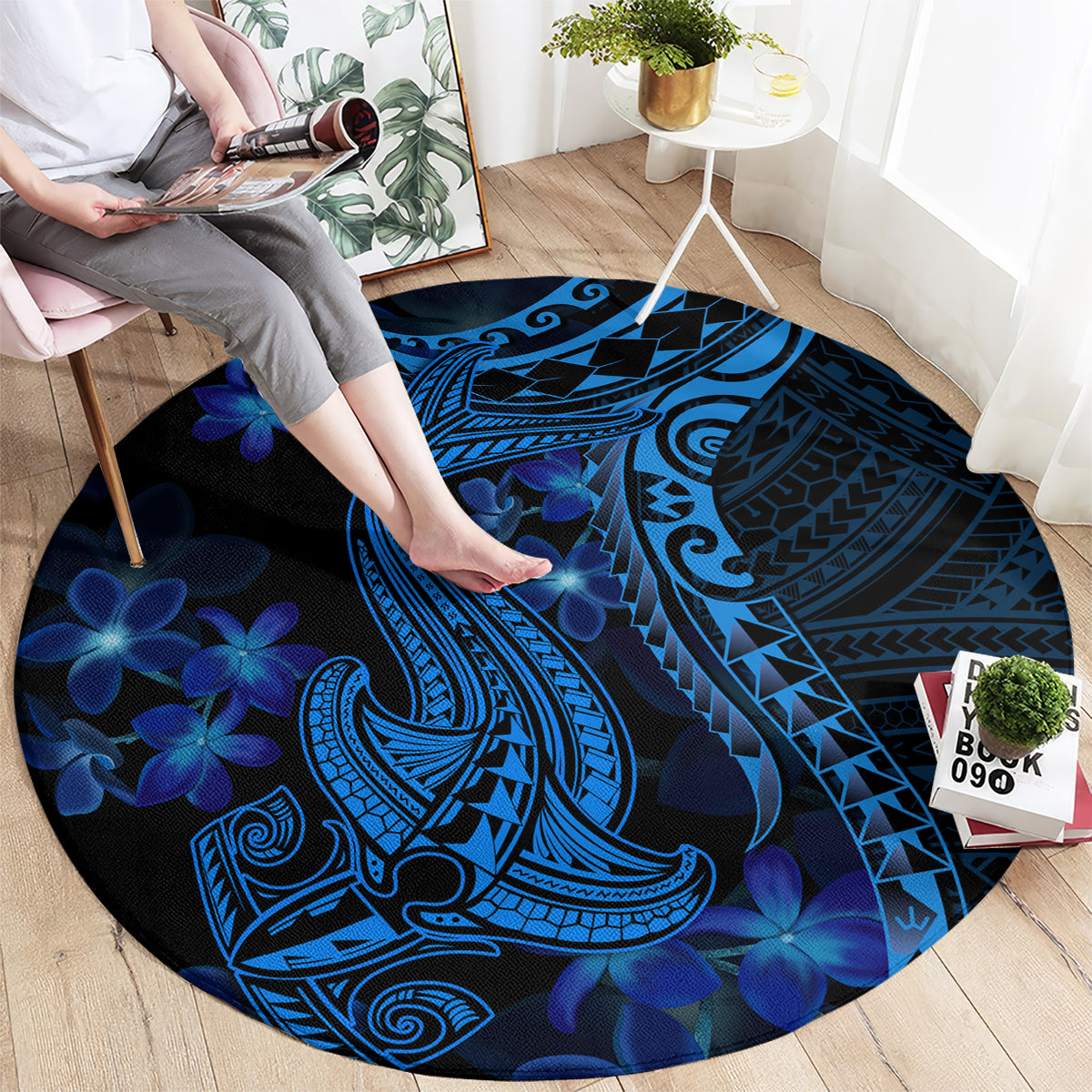 blue-polynesia-shark-tattoo-round-carpet-with-polynesian-plumeria