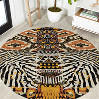 African Tribal Pattern With Wild Animal Skins Round Carpet