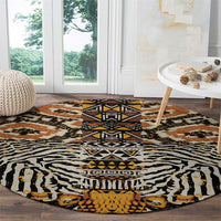 African Tribal Pattern With Wild Animal Skins Round Carpet