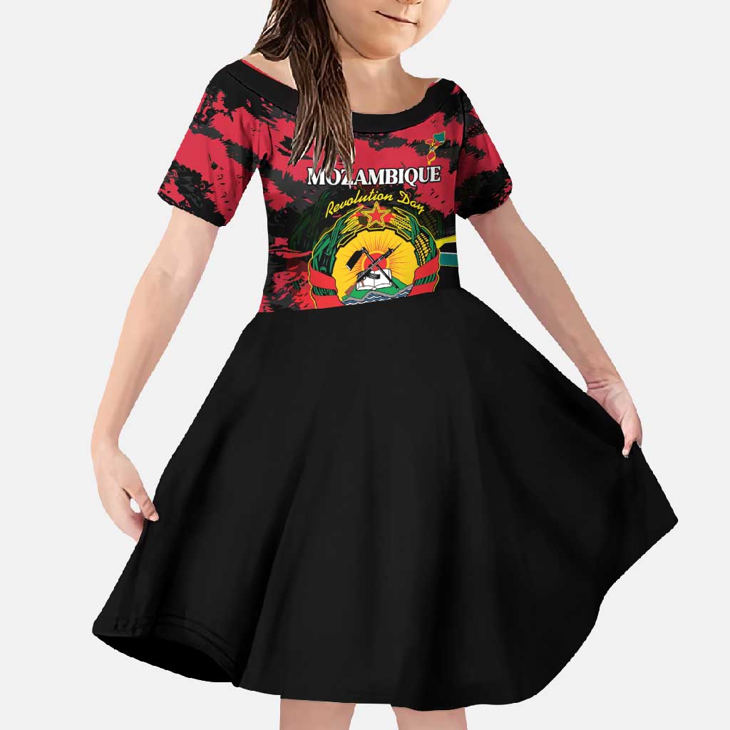 Personalized Mozambique Revolution Day Family Matching Off Shoulder Maxi Dress and Hawaiian Shirt Coat Of Arms FRELIMO - Wonder Print Shop