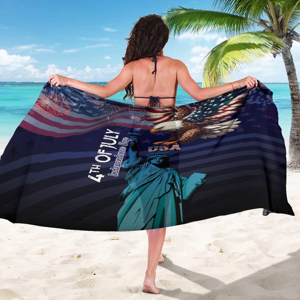Fourth Of July USA Sarong Eagle - Statue Of Liberty