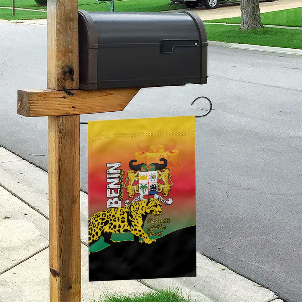 Benin National Day Garden Flag Leopard With Coat Of Arms - Wonder Print Shop