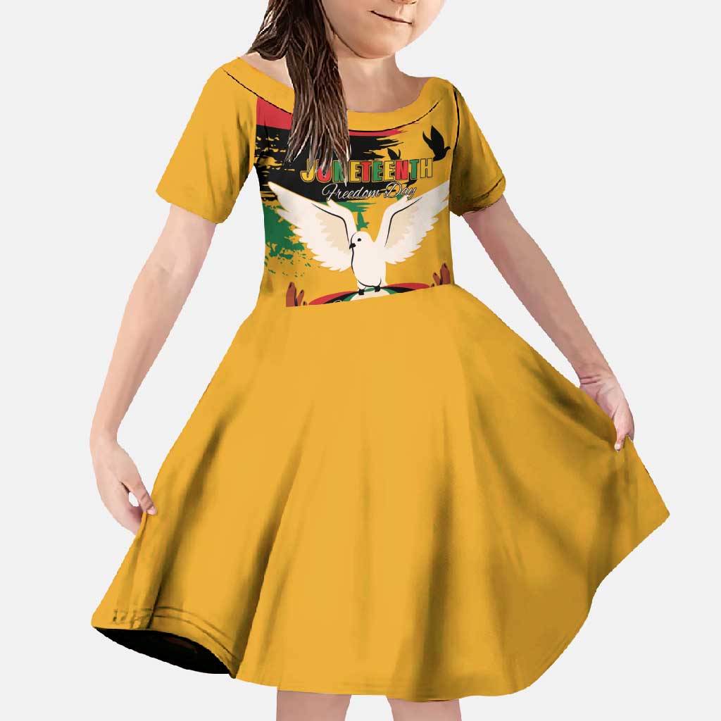 Juneteenth African American Family Matching Off Shoulder Maxi Dress and Hawaiian Shirt Free-ish Since 1865