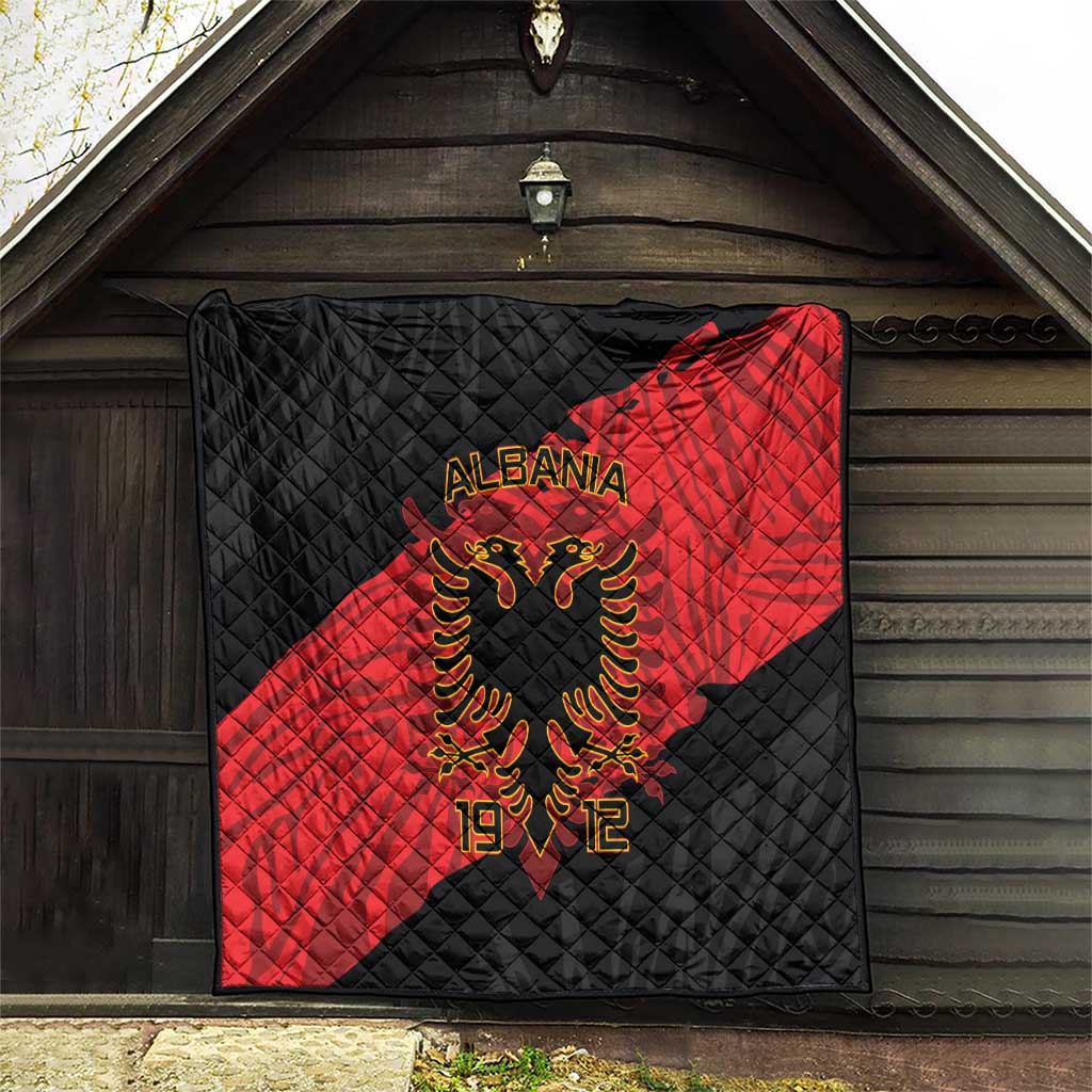 Albania Independence Day Quilt Albanian Eagle - Grunge Style - Wonder Print Shop