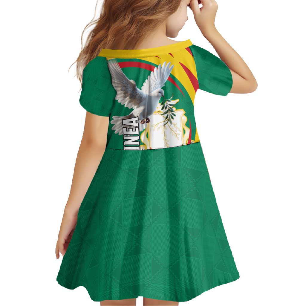 Guinea-Conakry Family Matching Off Shoulder Maxi Dress and Hawaiian Shirt Coat Of Arms With Pigeon