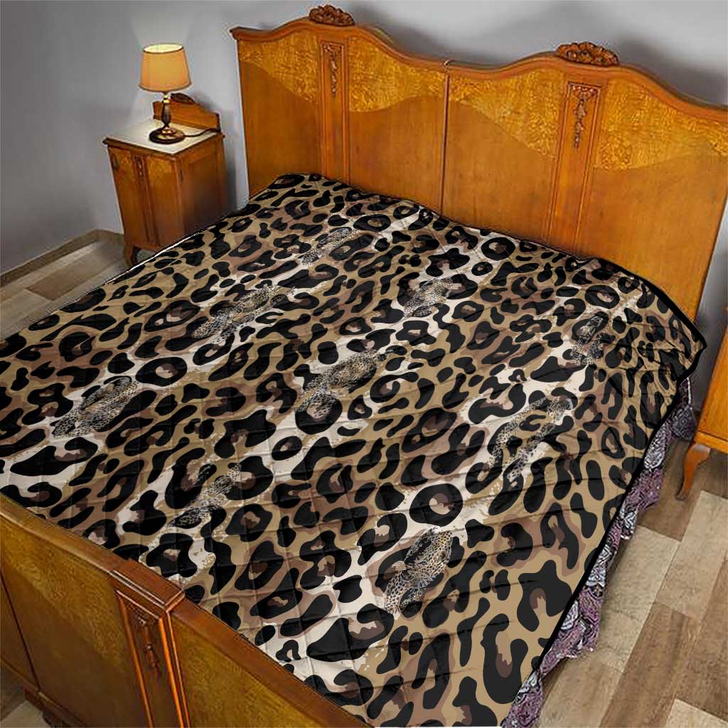 African Leopard Skin Pattern Quilt