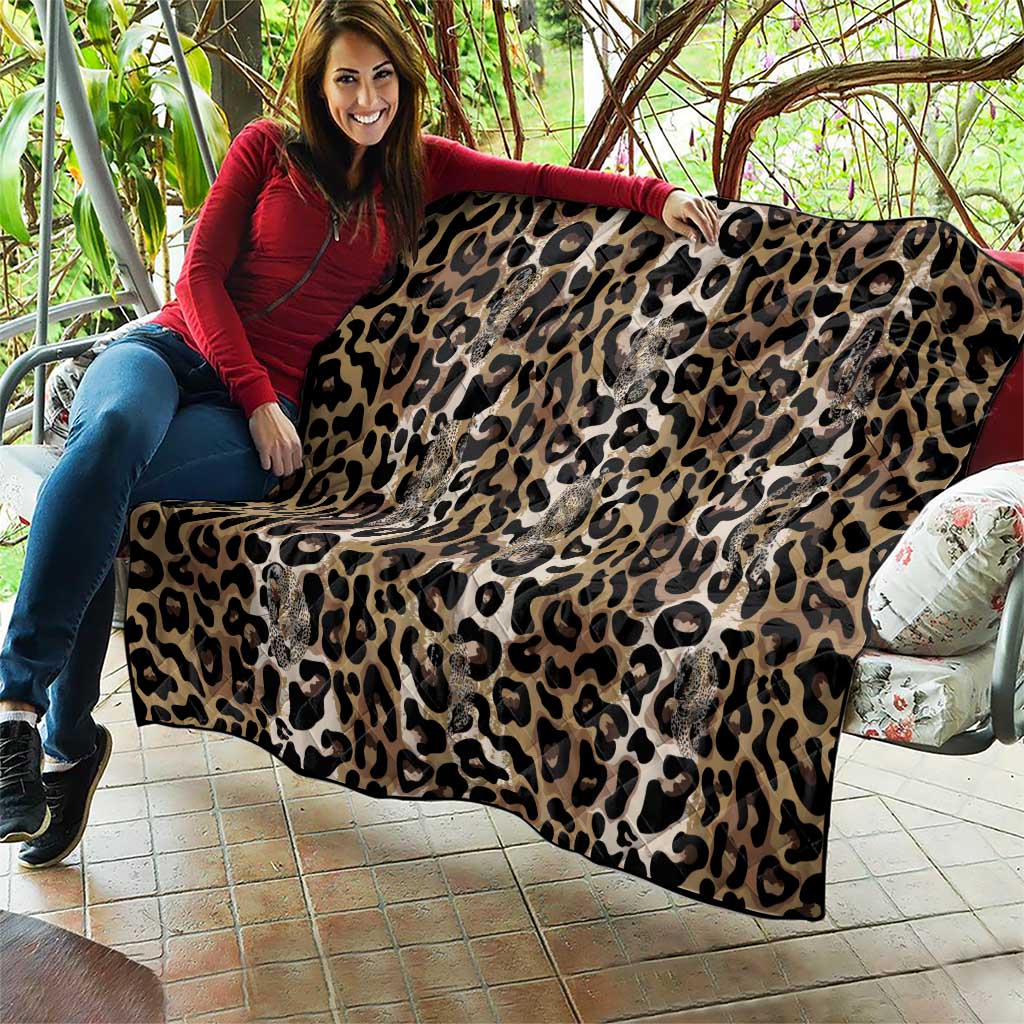 African Leopard Skin Pattern Quilt