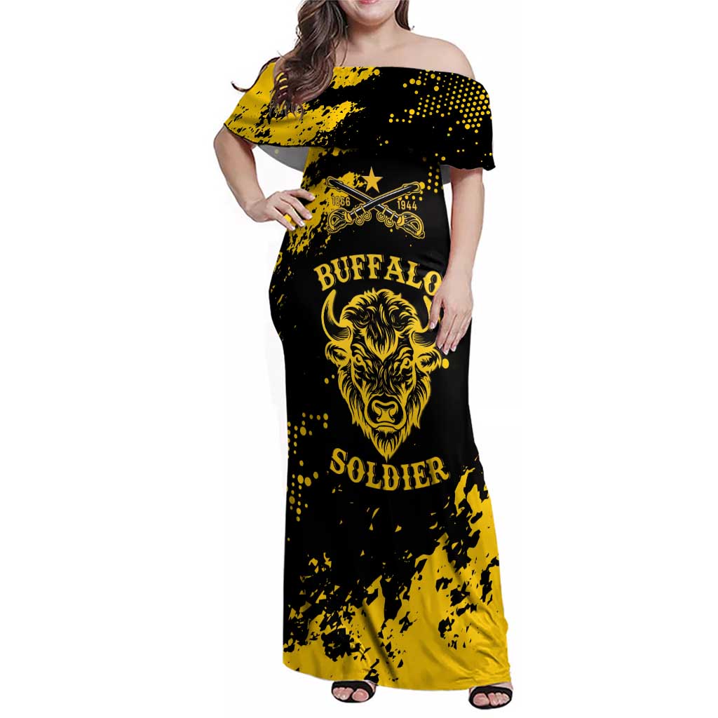 Personalized Bison Buffalo Soldiers Family Matching Off Shoulder Maxi Dress and Hawaiian Shirt American Heroes - Black Grunge Style - Wonder Print Shop