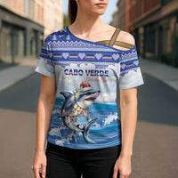 Personalized Cape Verde Football Christmas Cross Shoulder Shirt Feliz Natal Tubaroes Azuis - Wonder Print Shop