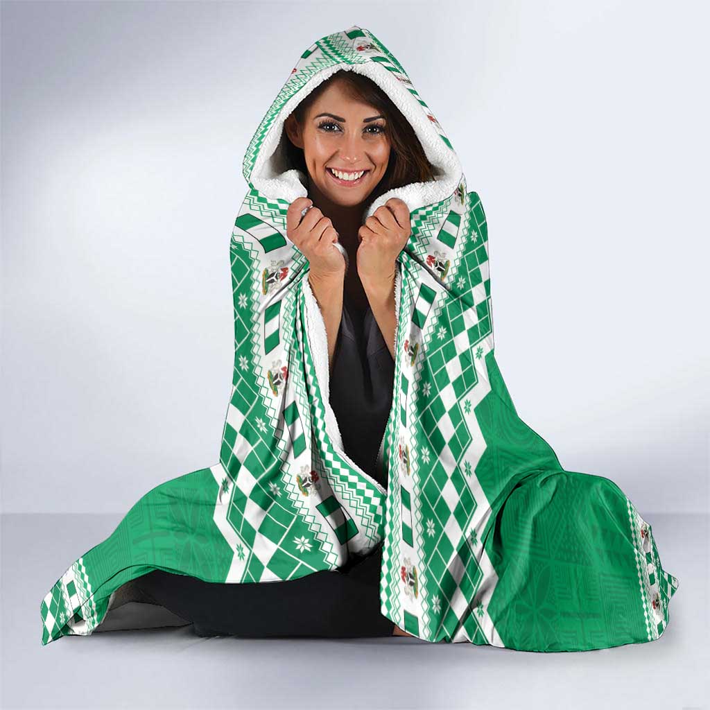 Nigeria Christmas Hooded Blanket Black Santa With Jollof Rice - Wonder Print Shop