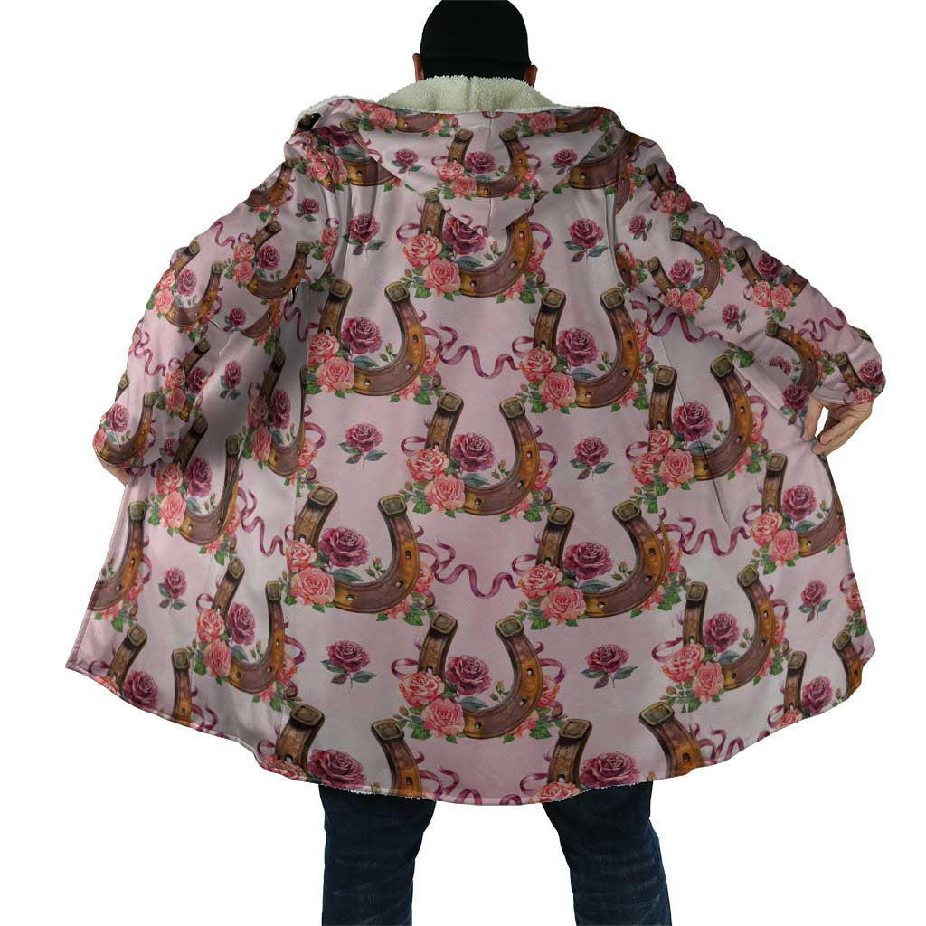 Kentucky Lucky Horseshoe Floral Cloak Vintage Western Pattern