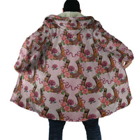 Kentucky Lucky Horseshoe Floral Cloak Vintage Western Pattern