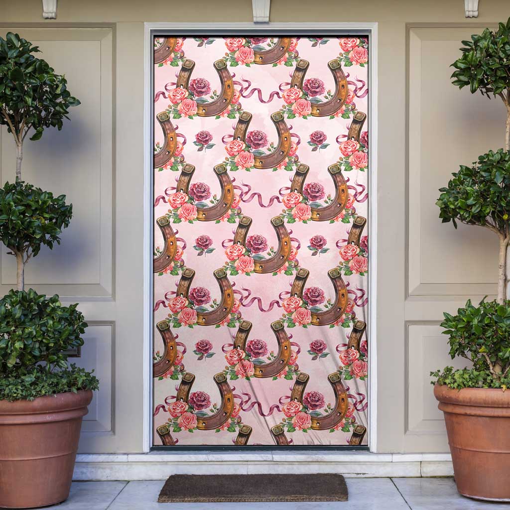 Kentucky Lucky Horseshoe Floral Door Cover Vintage Western Pattern
