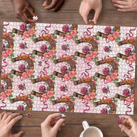 Kentucky Lucky Horseshoe Floral Puzzle Vintage Western Pattern