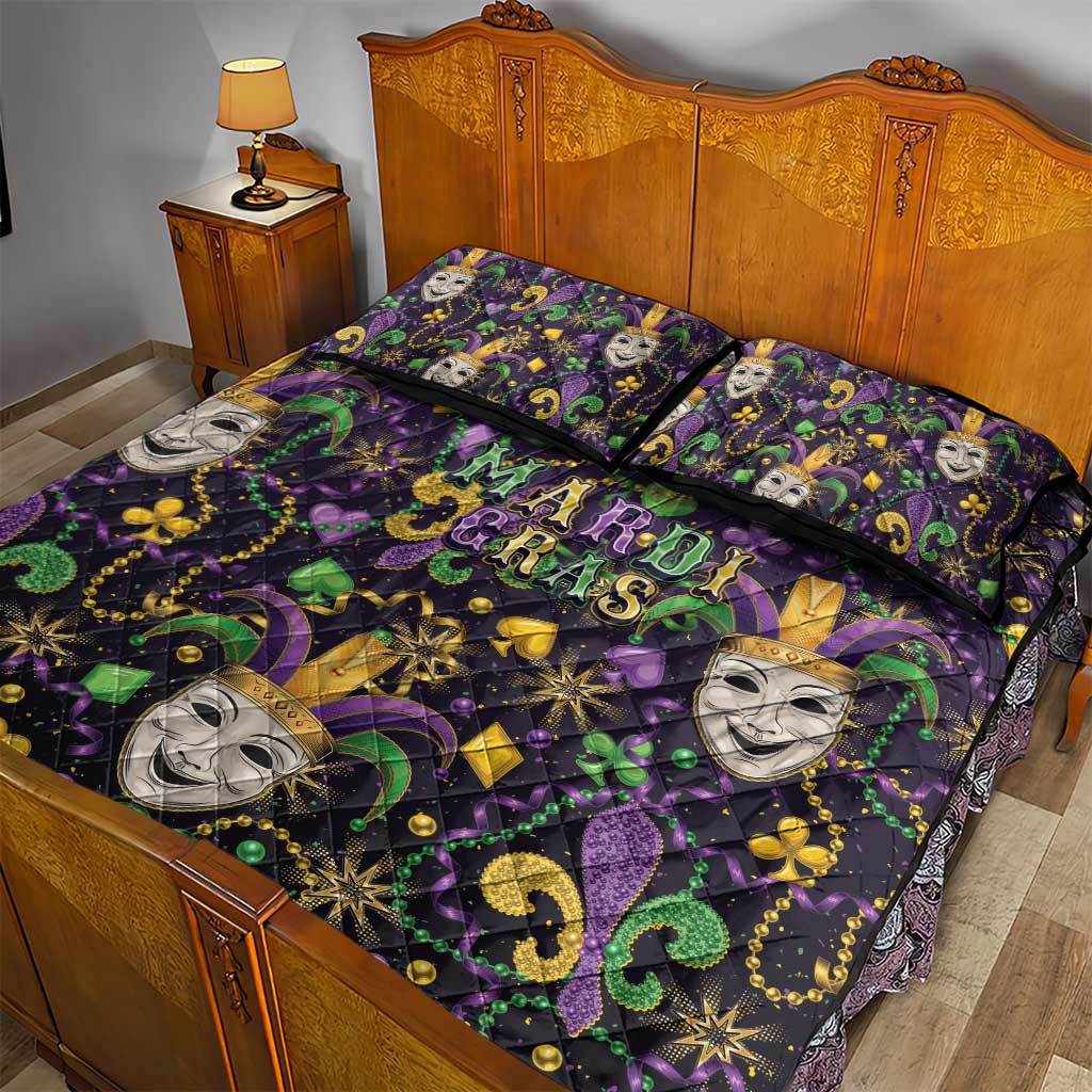 Mardi Gras Carnival Night Quilt Bed Set Jester Mask Fantasy