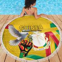 Guinea Independence Day Beach Blanket Coat Of Arms With African Pattern - Wonder Print Shop