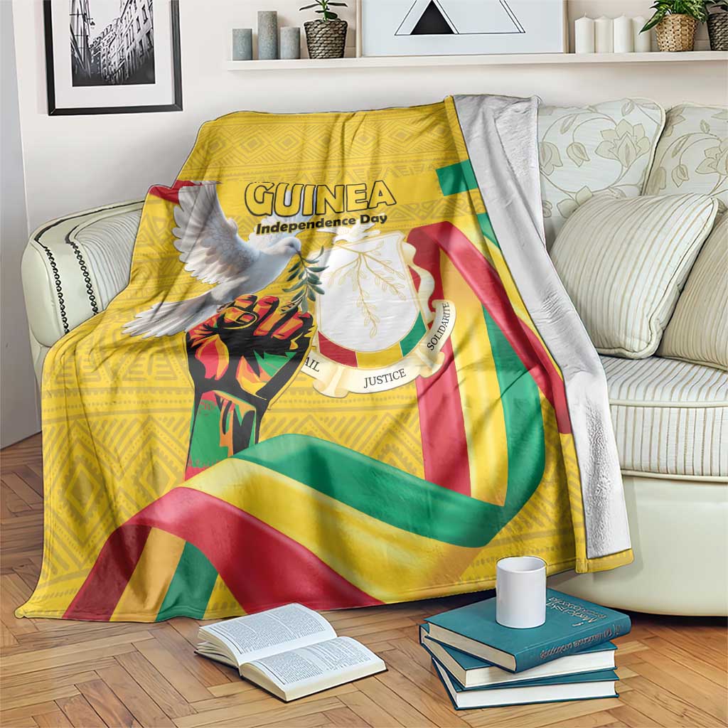 Guinea Independence Day Blanket Coat Of Arms With African Pattern - Wonder Print Shop