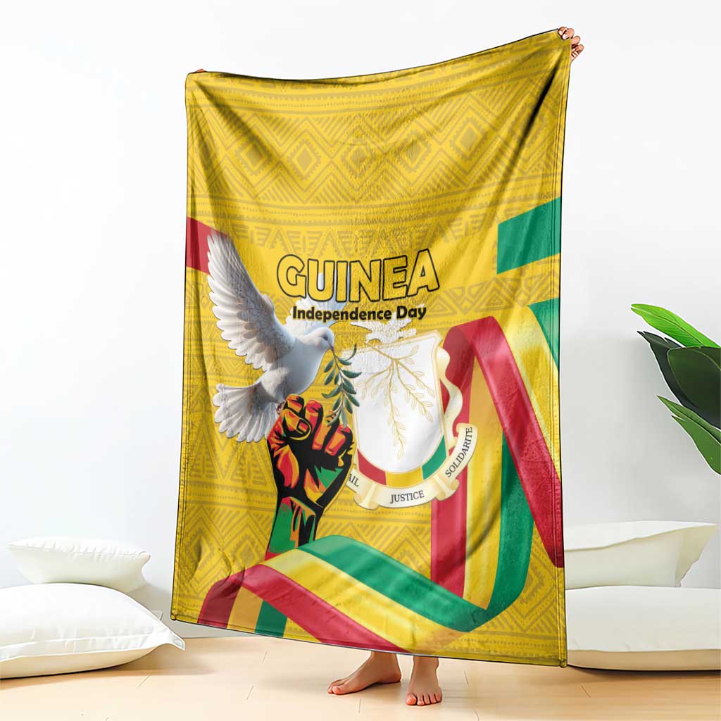 Guinea Independence Day Blanket Coat Of Arms With African Pattern - Wonder Print Shop