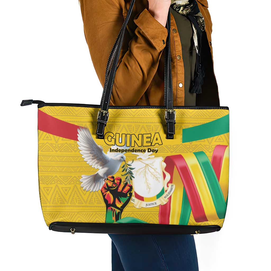 Guinea Independence Day Leather Tote Bag Coat Of Arms With African Pattern - Wonder Print Shop