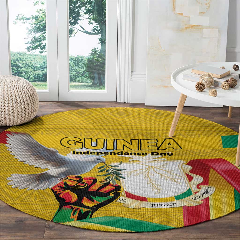 Guinea Independence Day Round Carpet Coat Of Arms With African Pattern - Wonder Print Shop