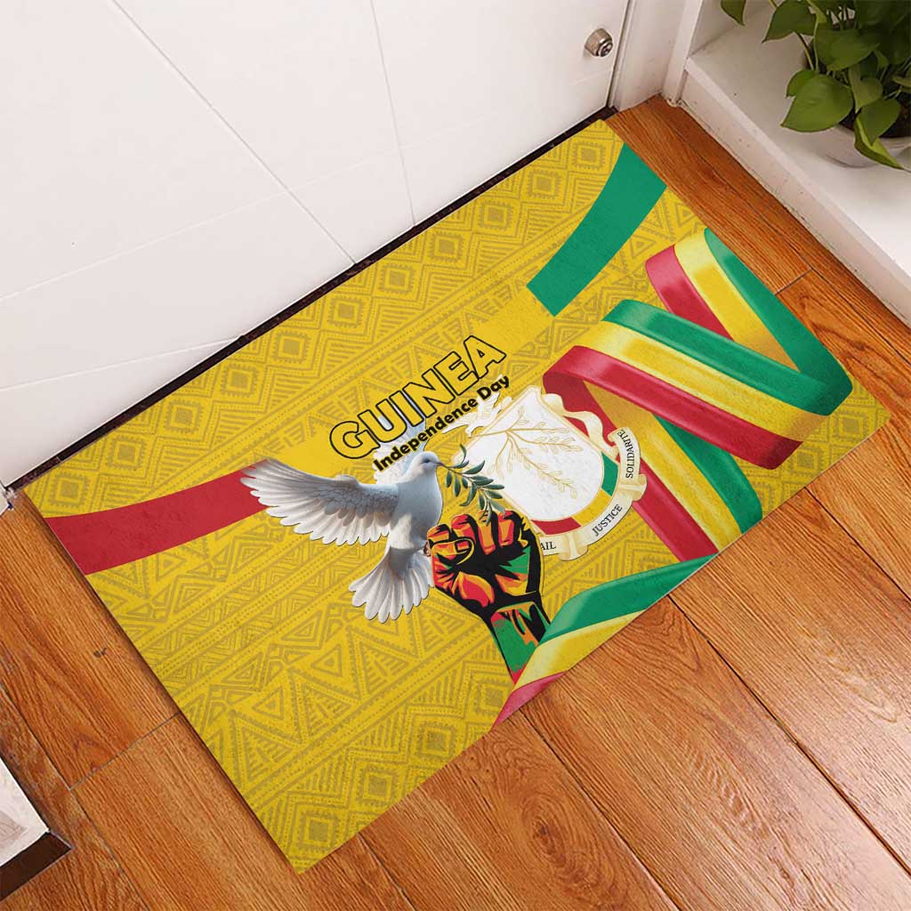 Guinea Independence Day Rubber Doormat Coat Of Arms With African Pattern - Wonder Print Shop