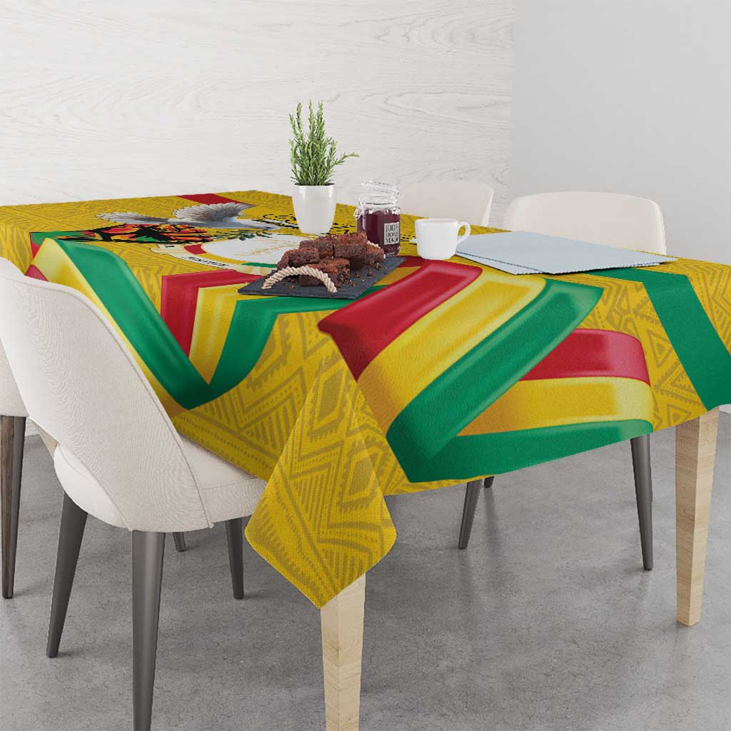 Guinea Independence Day Tablecloth Coat Of Arms With African Pattern - Wonder Print Shop