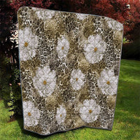 African Leopard Floral Pattern Quilt Sahara Pearl