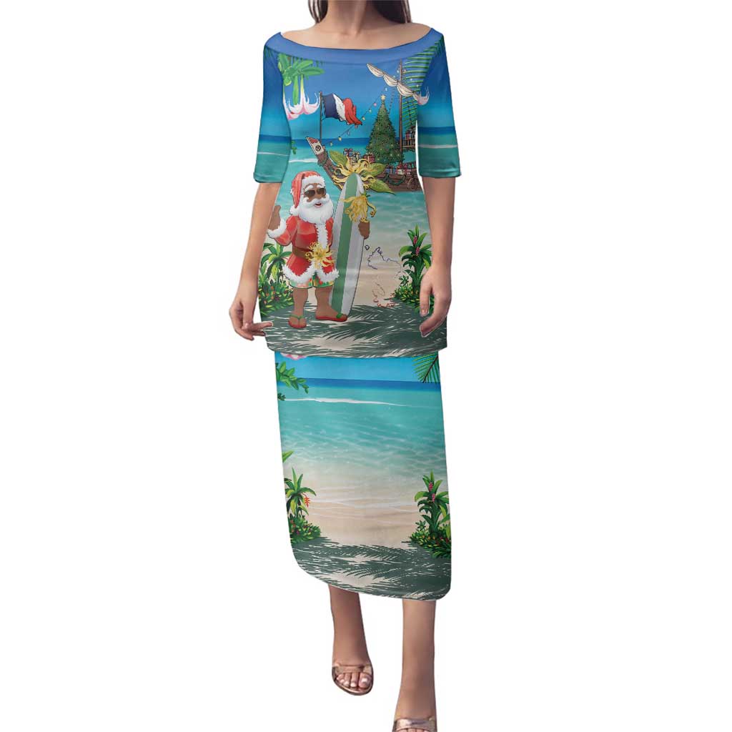 Mayotte Christmas Family Matching Puletasi and Hawaiian Shirt Santa Chill on Tropical Beach - Wonder Print Shop
