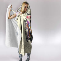 Kentucky Horse Racing Hooded Blanket Black Derby Lady Cream Roses