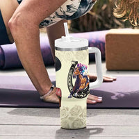 Kentucky Horse Racing Tumbler With Handle Black Derby Lady Cream Roses