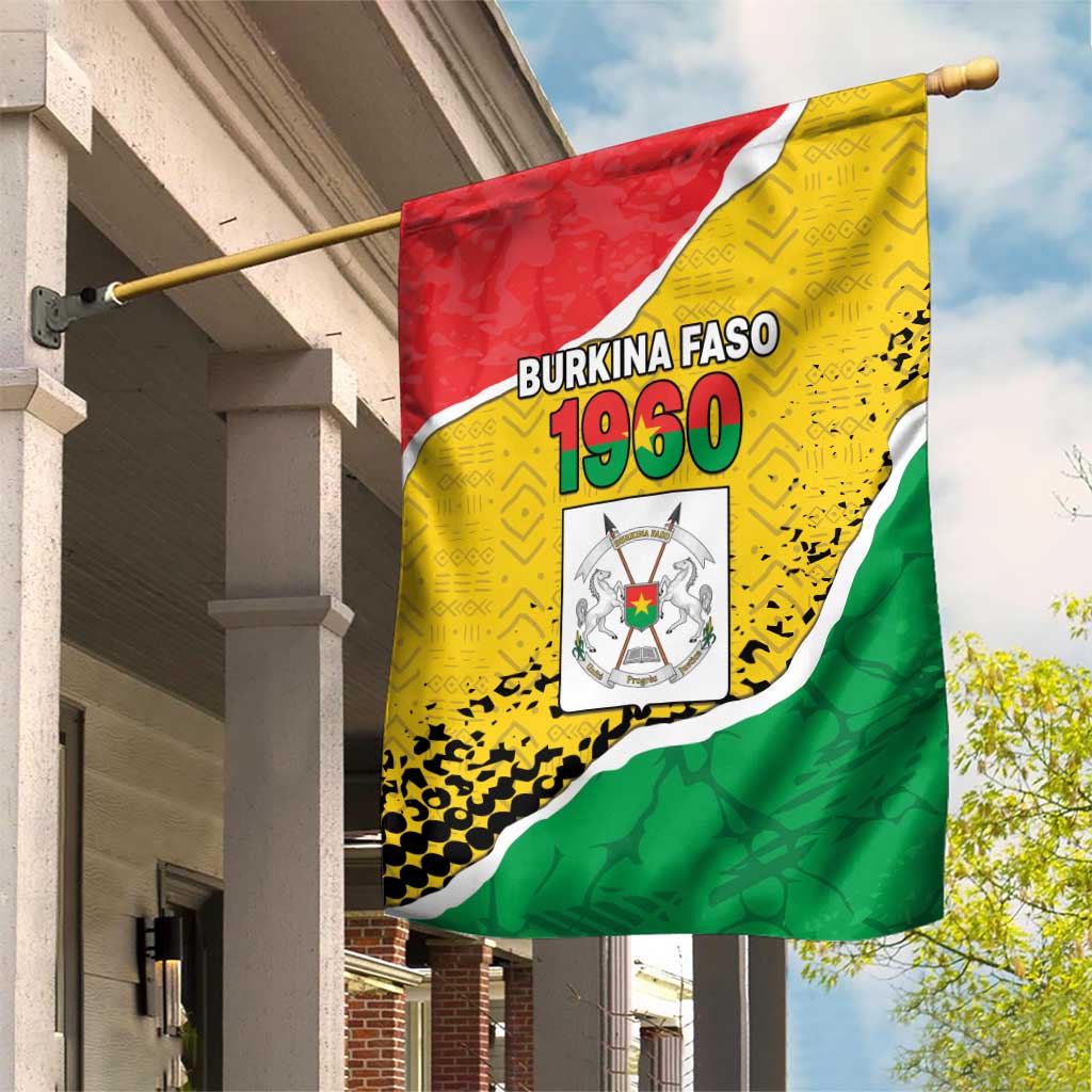 Burkina Faso Independence Day Garden Flag Coat Of Arms - Grunge Style - Wonder Print Shop
