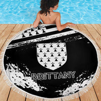 Brittany Beach Blanket Coat Of Arms With Triskelion - Grunge Style - Wonder Print Shop