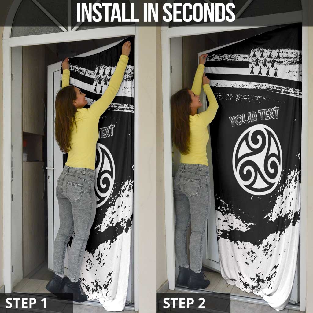Brittany Door Cover Coat Of Arms With Triskelion - Grunge Style - Wonder Print Shop