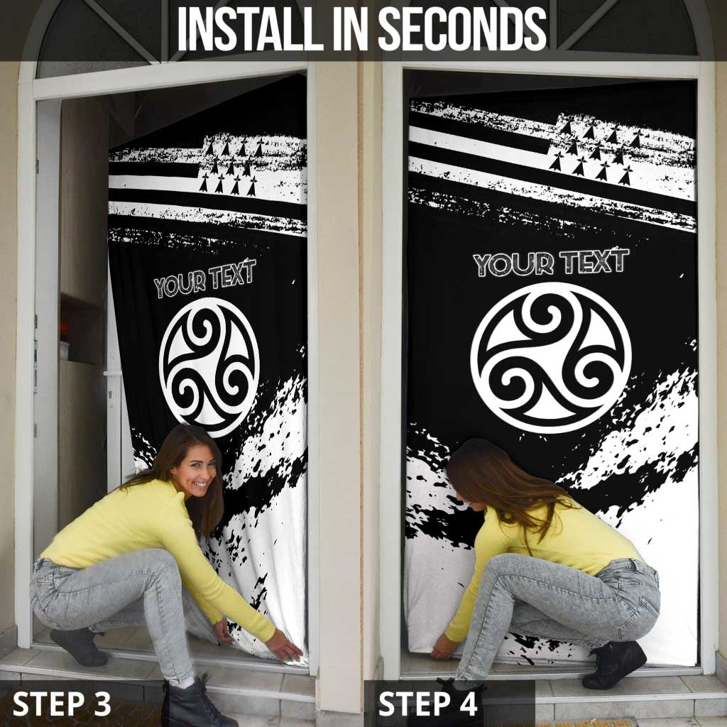 Brittany Door Cover Coat Of Arms With Triskelion - Grunge Style - Wonder Print Shop