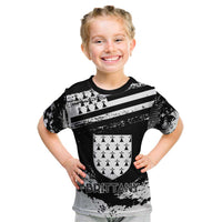 Personalized Brittany Kid T Shirt Coat Of Arms With Triskelion - Grunge Style - Wonder Print Shop