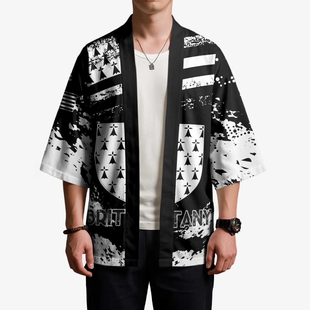 Personalized Brittany Kimono Coat Of Arms With Triskelion - Grunge Style - Wonder Print Shop