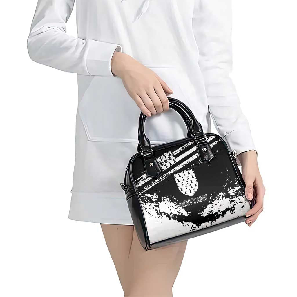 Brittany Shoulder Handbag Coat Of Arms With Triskelion - Grunge Style - Wonder Print Shop