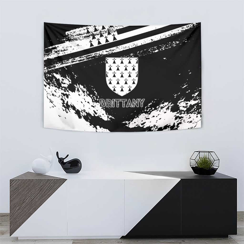 Brittany Tapestry Coat Of Arms With Triskelion - Grunge Style - Wonder Print Shop