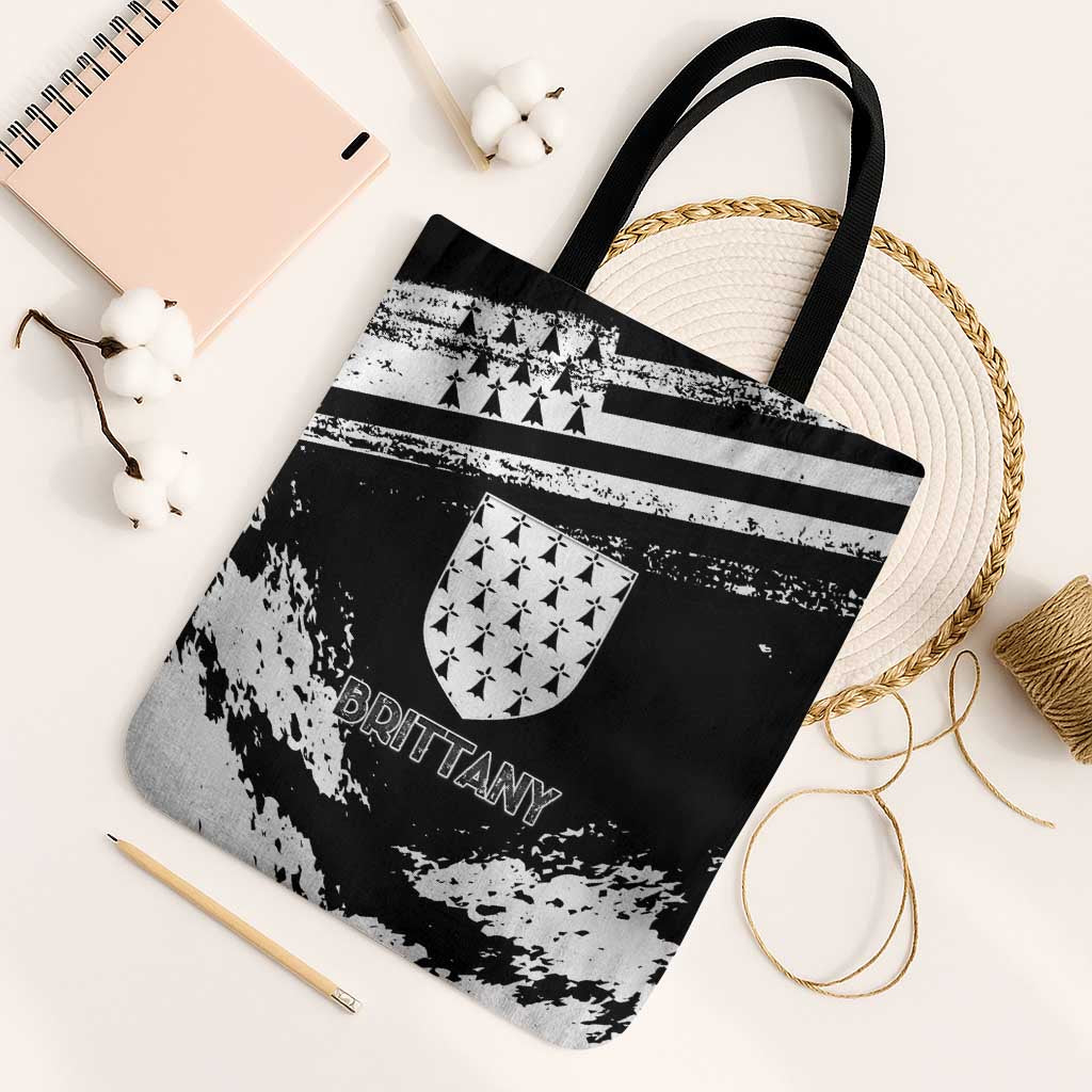 Brittany Tote Bag Coat Of Arms With Triskelion - Grunge Style - Wonder Print Shop