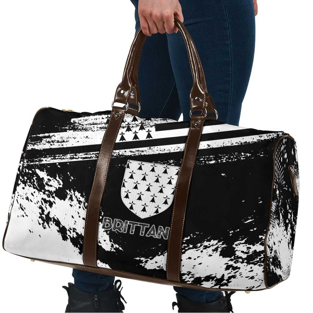 Brittany Travel Bag Coat Of Arms With Triskelion - Grunge Style - Wonder Print Shop