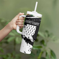 Personalized Brittany Tumbler With Handle Coat Of Arms With Triskelion - Grunge Style - Wonder Print Shop