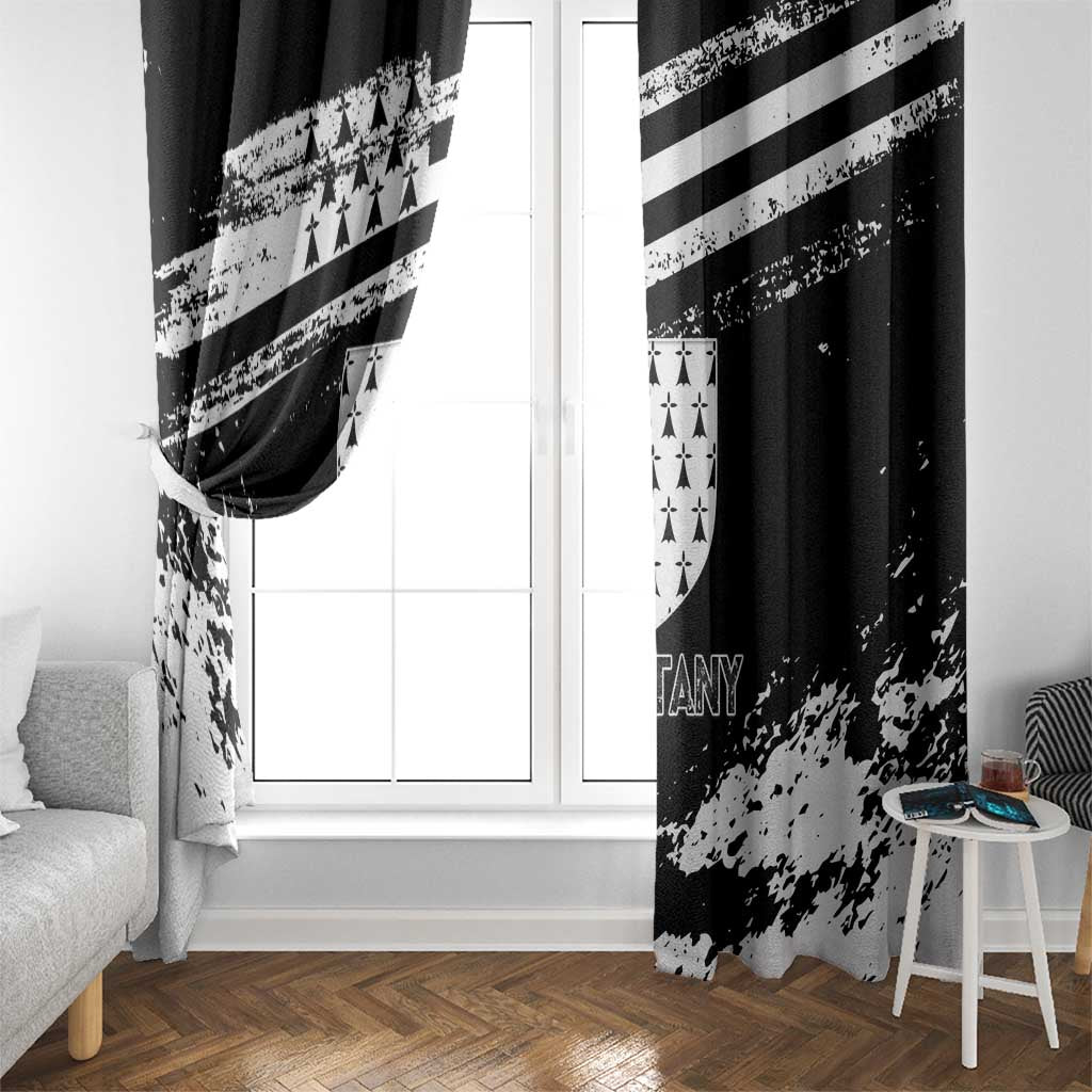 Brittany Window Curtain Coat Of Arms With Triskelion - Grunge Style - Wonder Print Shop