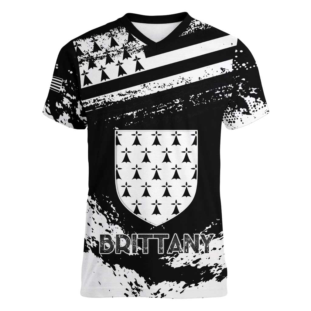 Personalized Brittany Women V-Neck T-Shirt Coat Of Arms With Triskelion - Grunge Style - Wonder Print Shop
